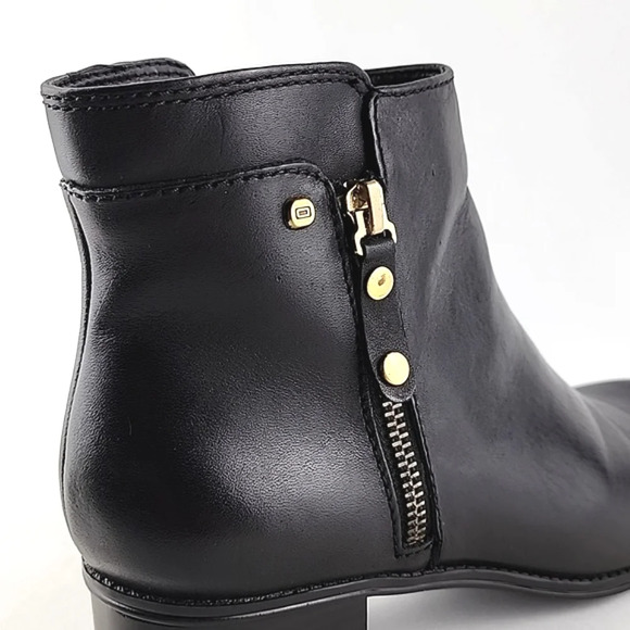 Bandolino Carrington Black Leather Ankle Boots Block Heel Gold Accents Size 6.5M - Picture 9 of 16